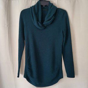 Elie Tahari Green Cashmere Sweater